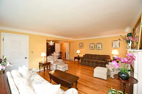 7801 State Rd, Cincinnati, OH 45255 photo 3