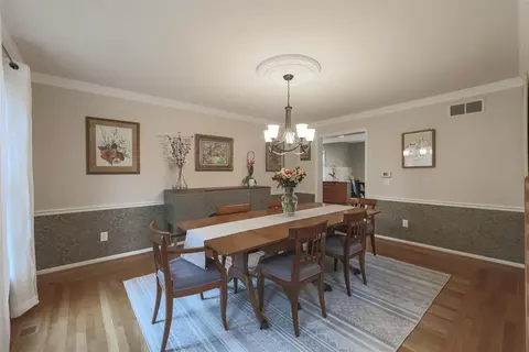 3906 Brigadoon Dr, Cincinnati, OH 45255 photo 12
