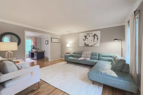 3906 Brigadoon Dr, Cincinnati, OH 45255 photo 4