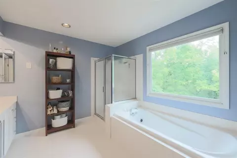 3906 Brigadoon Dr, Cincinnati, OH 45255 photo 27