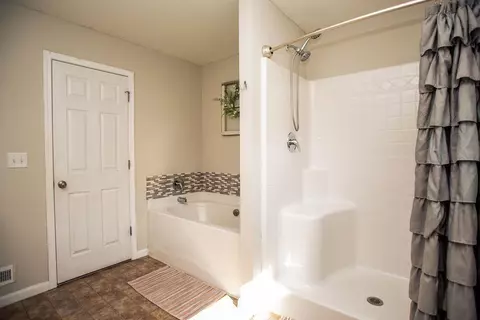 854 Hocking Meadow Cir, Monroe, OH 45050 photo 22