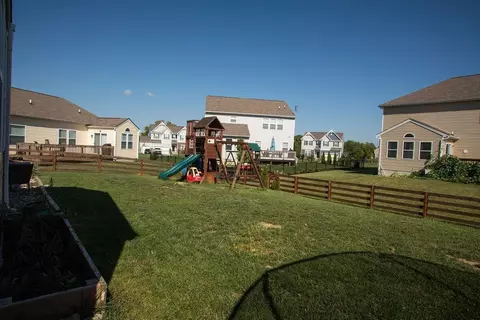 854 Hocking Meadow Cir, Monroe, OH 45050 photo 32