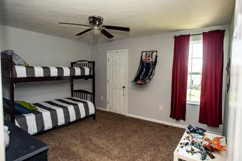 854 Hocking Meadow Cir, Monroe, OH 45050 photo 25