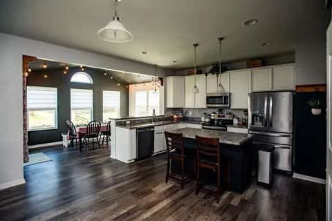 854 Hocking Meadow Cir, Monroe, OH 45050 photo 8