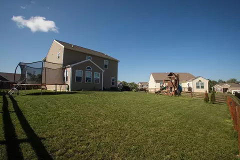 854 Hocking Meadow Cir, Monroe, OH 45050 photo 33