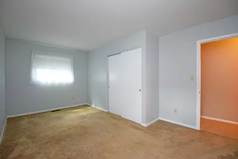 4304 Berwick St, Cincinnati, OH 45227 photo 18
