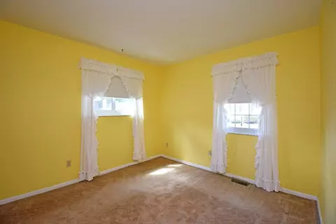 4304 Berwick St, Cincinnati, OH 45227 photo 21