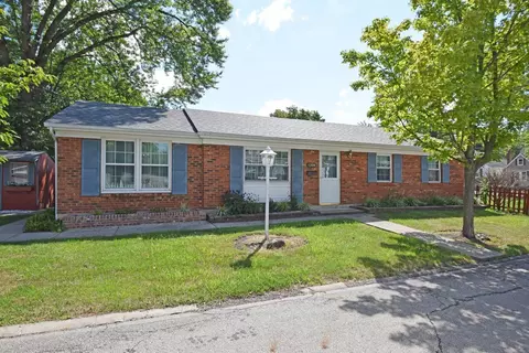 4304 Berwick St, Cincinnati, OH 45227 photo 1