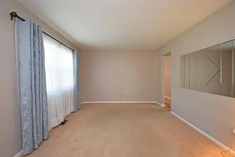 4304 Berwick St, Cincinnati, OH 45227 photo 6