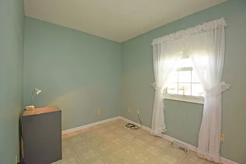 4304 Berwick St, Cincinnati, OH 45227 photo 24