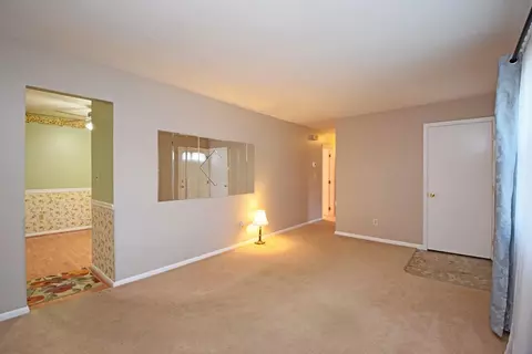4304 Berwick St, Cincinnati, OH 45227 photo 8