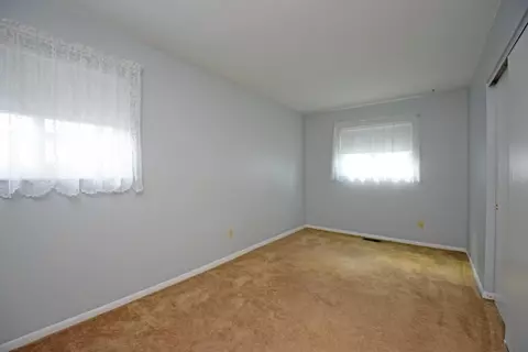 4304 Berwick St, Cincinnati, OH 45227 photo 17