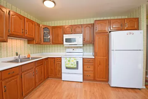4304 Berwick St, Cincinnati, OH 45227 photo 14