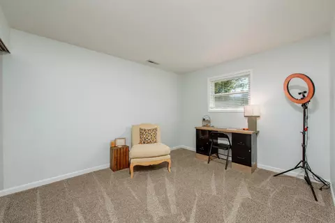 1094 Mcmann Spur, Cincinnati, OH 45245 photo 16