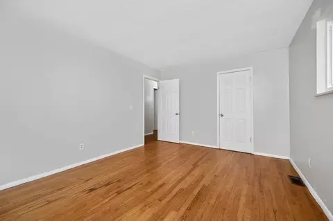 1726 Hudepohl Ln, Cincinnati, OH 45231 photo 17
