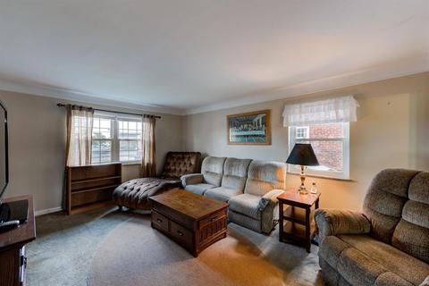 5710 Grace Ave, Fairfax, OH 45227 photo 3