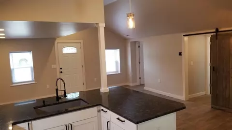 511 Johns St, Blanchester, OH 45107 photo 5