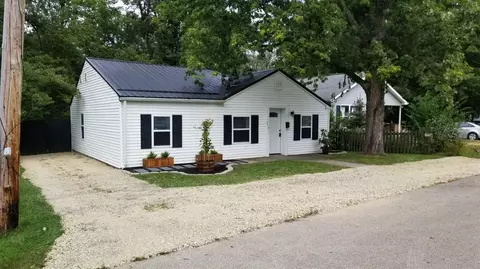 511 Johns St, Blanchester, OH 45107 photo 1