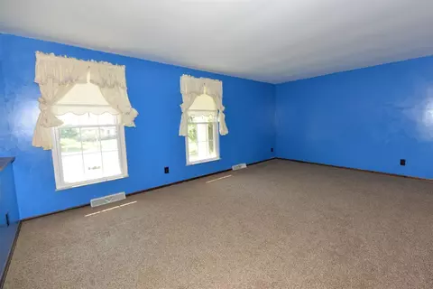 6237 Schunk Ct, Cincinnati, OH 45239 photo 5