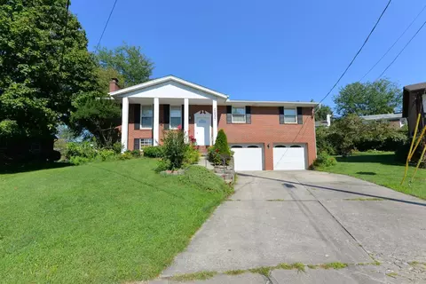 6237 Schunk Ct, Cincinnati, OH 45239 photo 3