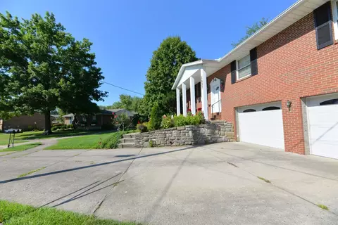 6237 Schunk Ct, Cincinnati, OH 45239 photo 4