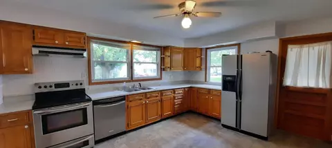 511 Wright St, Blanchester, OH 45107 photo 4