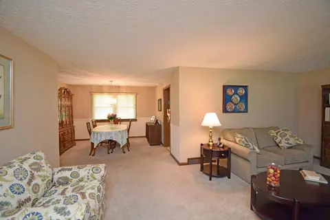 7982 Nieman Dr, Cincinnati, OH 45224 photo 7