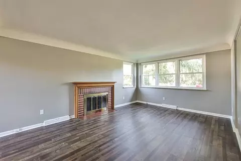 607 Sonny Ln, Cincinnati, OH 45244 photo 4