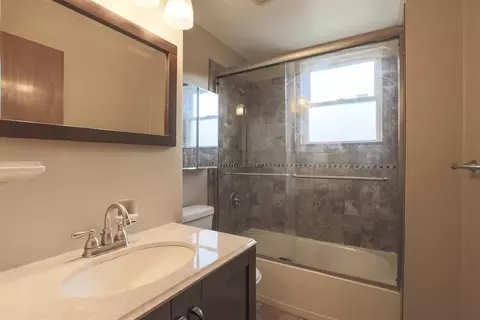 23 Ashby St, Greenhills, OH 45218 photo 21