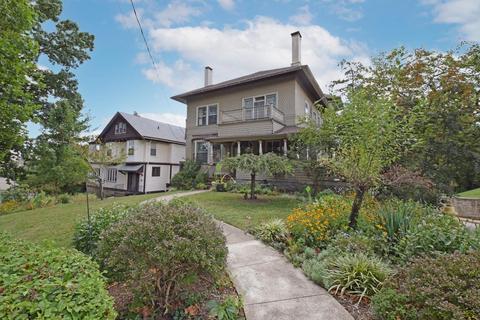 2215 Upland Pl, Cincinnati, OH 45206 photo 4