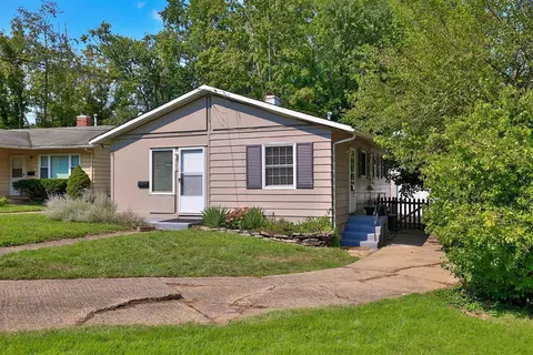 6760 St Jonathan Ct, Cincinnati, OH 45230 photo 2