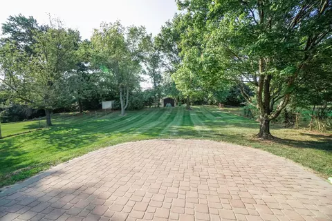 662 Evangeline Rd, Forest Park, OH 45240 photo 4