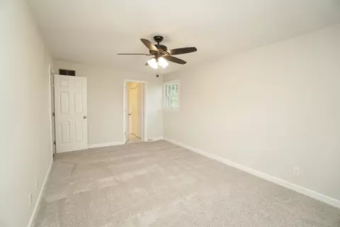 662 Evangeline Rd, Forest Park, OH 45240 photo 14