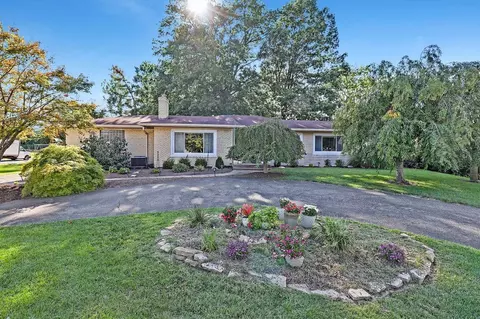 9653 Winton Rd, Cincinnati, OH 45231 photo 1