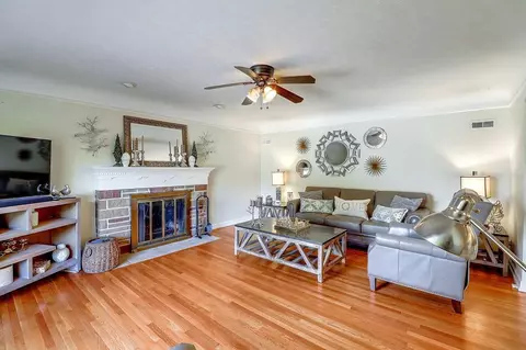 9653 Winton Rd, Cincinnati, OH 45231 photo 6