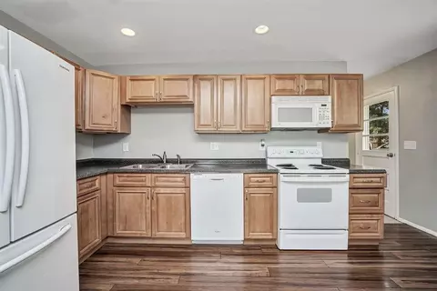 614 Mercury Dr, Cincinnati, OH 45244 photo 13