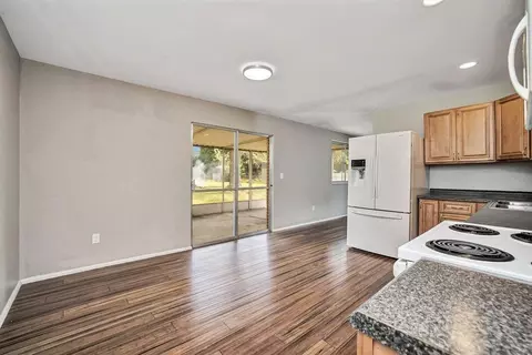 614 Mercury Dr, Cincinnati, OH 45244 photo 17