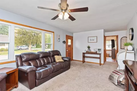 104 Grant Ave, Mount Orab, OH 45154 photo 4