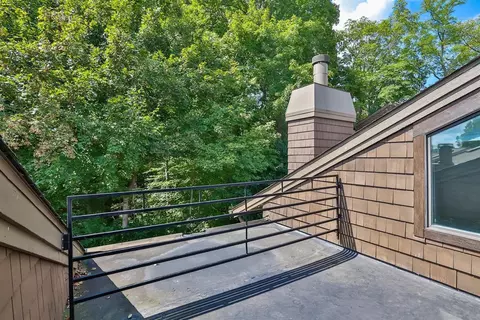 25 Spring Hill Dr, Mariemont, OH 45227 photo 13