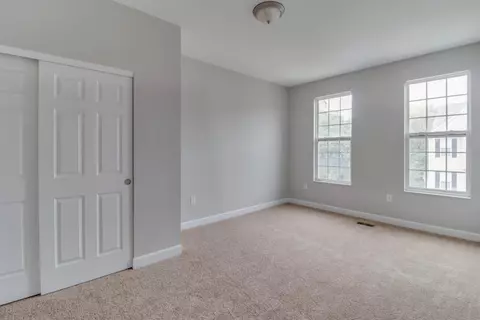 2408 Bluffcrest Ln, Cincinnati, OH 45238 photo 16