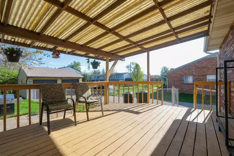 708 Mccormick Ln, Cincinnati, OH 45245 photo 15