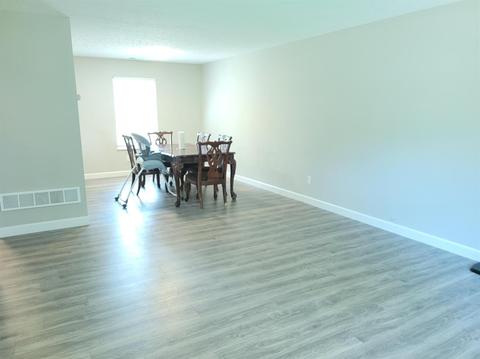 2437 Wilson Ave, Cincinnati, OH 45231 photo 2