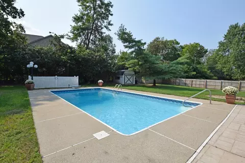 7905 Kimbee Dr, Cincinnati, OH 45244 photo 37