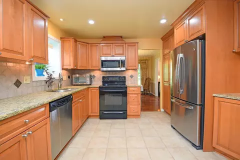 7905 Kimbee Dr, Cincinnati, OH 45244 photo 10