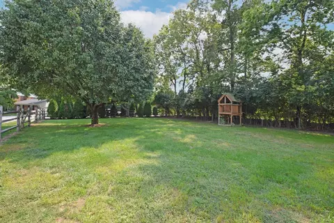 7905 Kimbee Dr, Cincinnati, OH 45244 photo 43