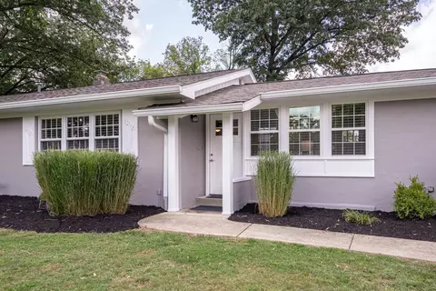 3647 Langhorst Ct, Cincinnati, OH 45236 photo 4