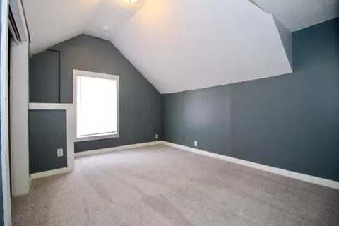 1960 Sutton Ave, Cincinnati, OH 45230 photo 10