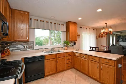 4354 Placepointe Dr, Mason, OH 45040 photo 11
