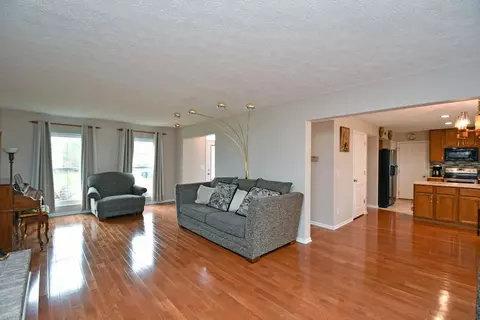 4354 Placepointe Dr, Mason, OH 45040 photo 6