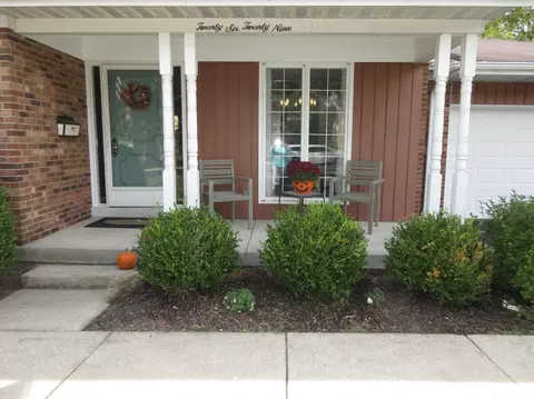 2629 Cyclorama Dr, Cincinnati, OH 45211 photo 3